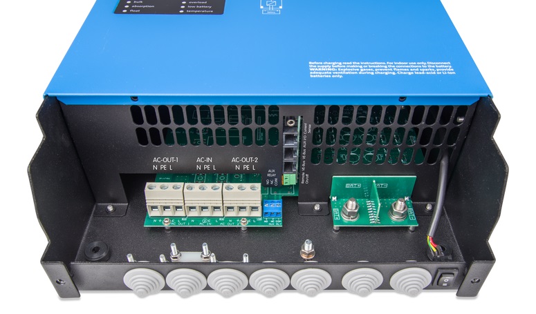 Menič/nabíjač Victron Energy MultiPlus-II 48V/5000VA/70A-50A