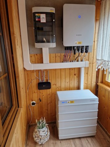 Hybridný striedač Sungrow SH10RT-20 + batéria Sungrow SBR128