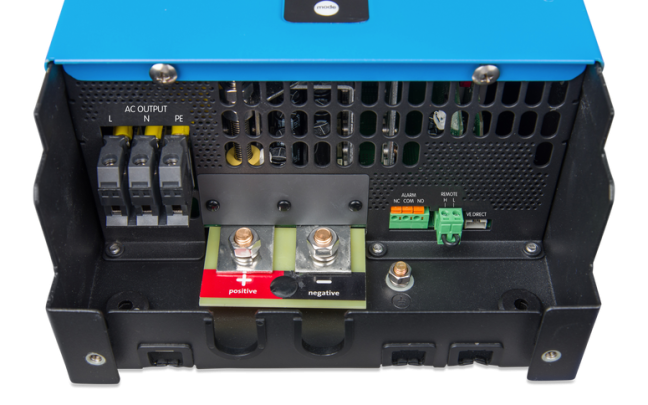 Menič napätia Smart Victron Energy Phoenix VE.direct 2000 VA 12 V