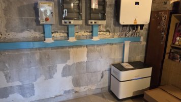 Hybridný striedač Sungrow SH10T + batéria Sungrow SBH100 